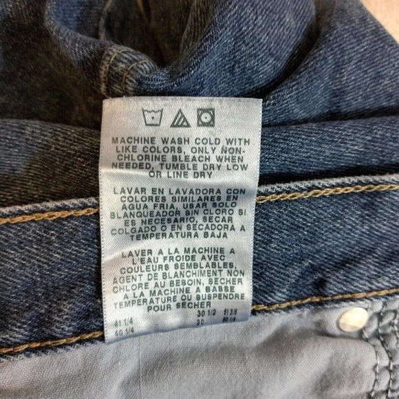 Wrangler Rugged Wear Jeans Mens 40 X 30 Denim Blue Mid Wash High Rise Straight - Picture 6 of 6